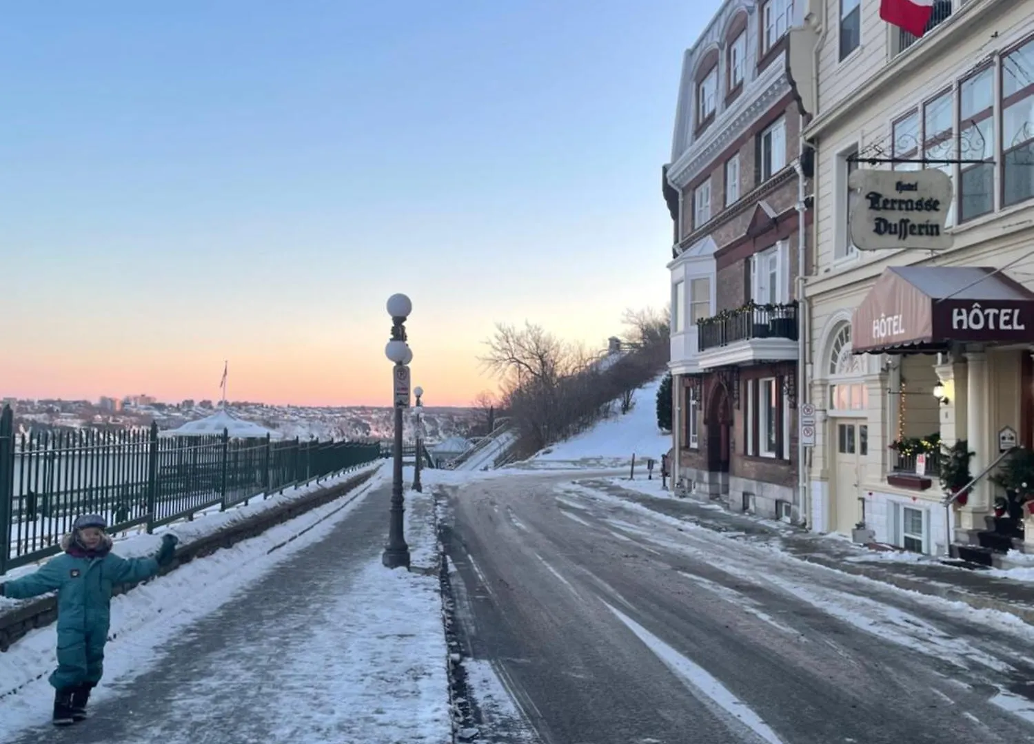 Hotel Terrasse Dufferin Quebec City