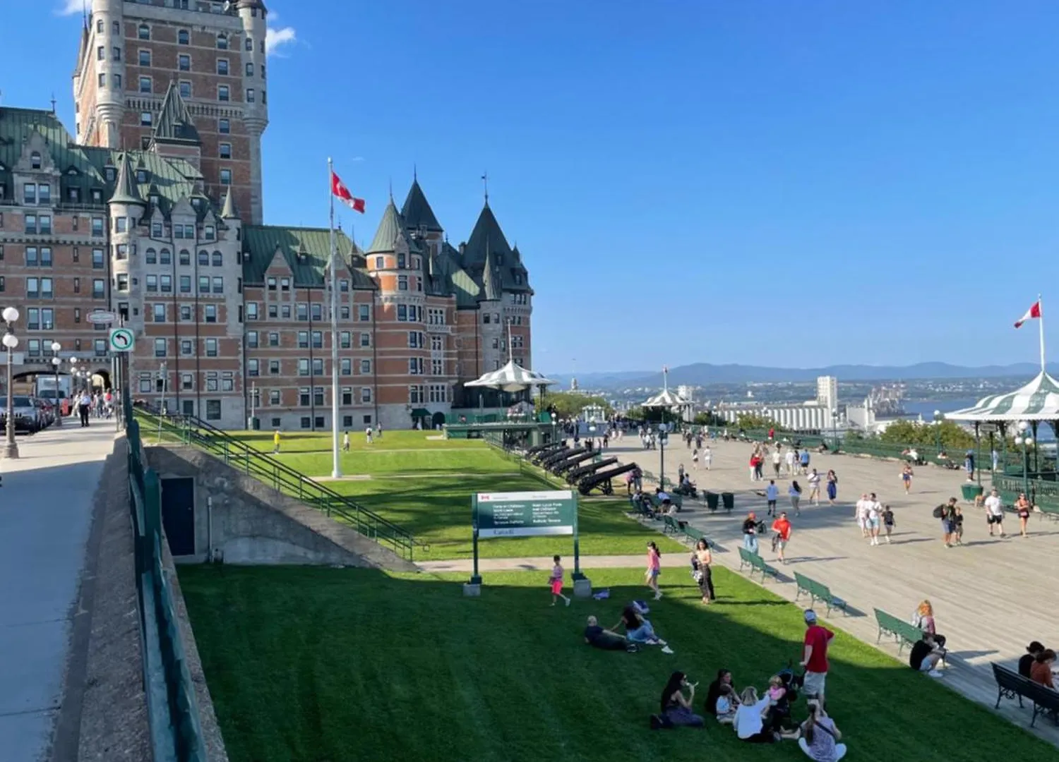 **  Hotel Terrasse Dufferin Quebec City Canada